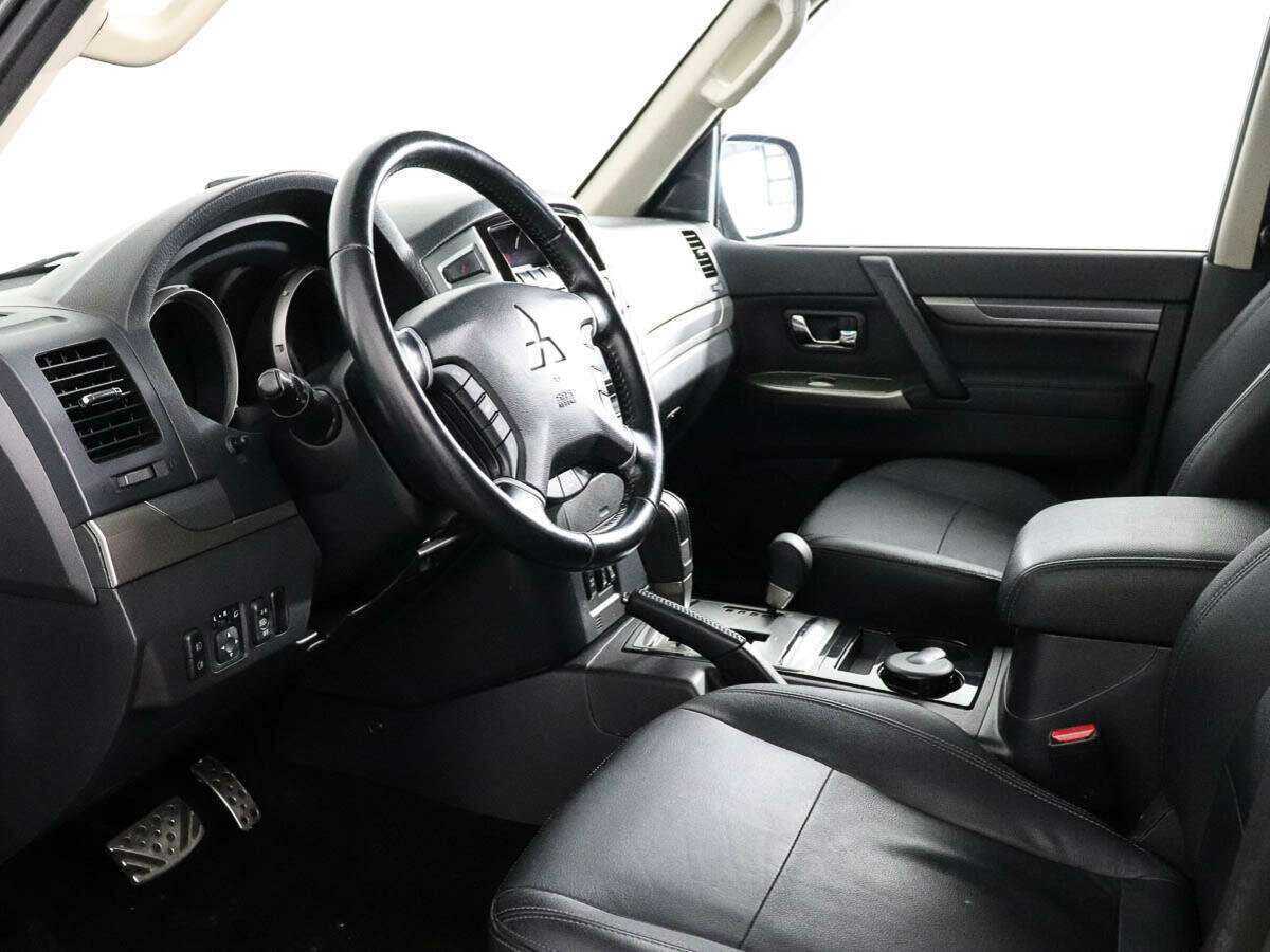 Купить Mitsubishi Pajero, 2018, 100 884 км, фото №8