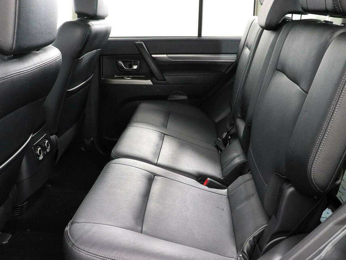 Купить Mitsubishi Pajero, 2018, 100 884 км, фото №9
