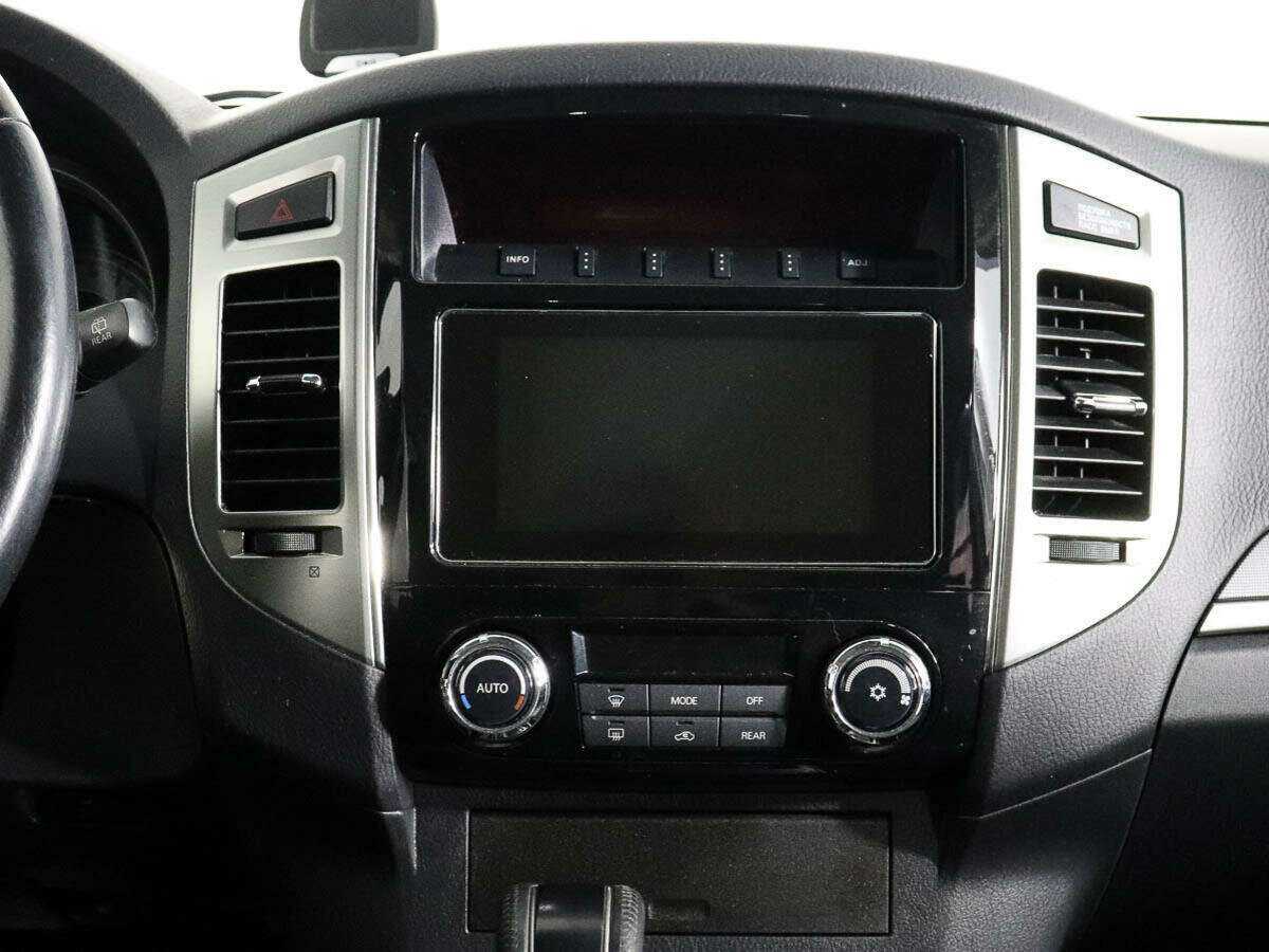 Купить Mitsubishi Pajero, 2018, 100 884 км, фото №12
