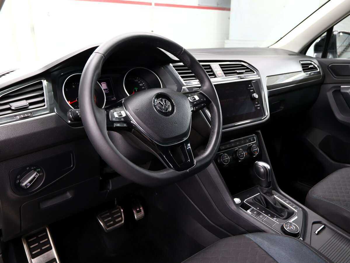 Купить Volkswagen Tiguan, 2019, 143 000 км, фото №8