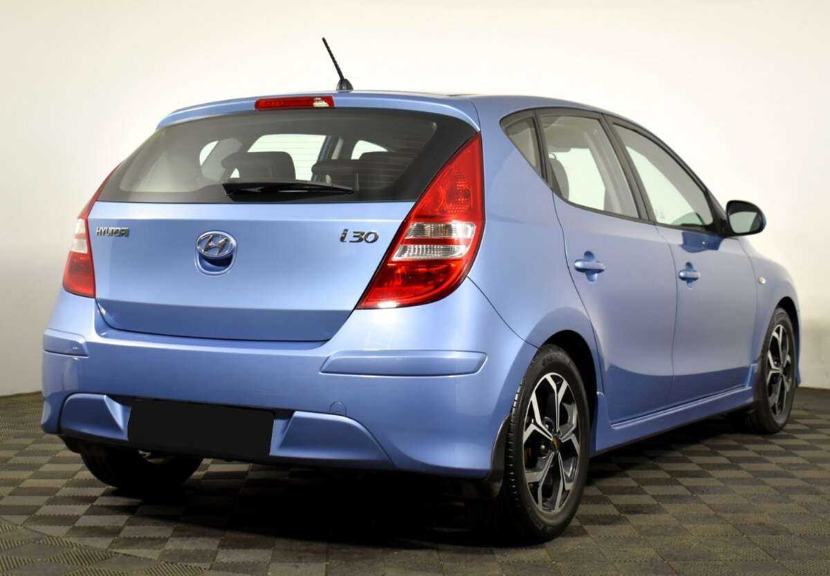 Купить Hyundai i30, 2011, 191 796 км, фото №4