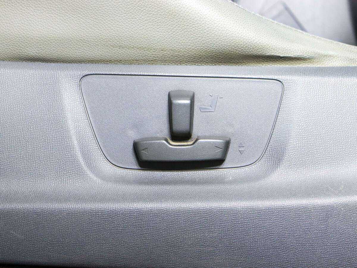 Купить Chevrolet TrailBlazer, 2013, 240 255 км, фото №17