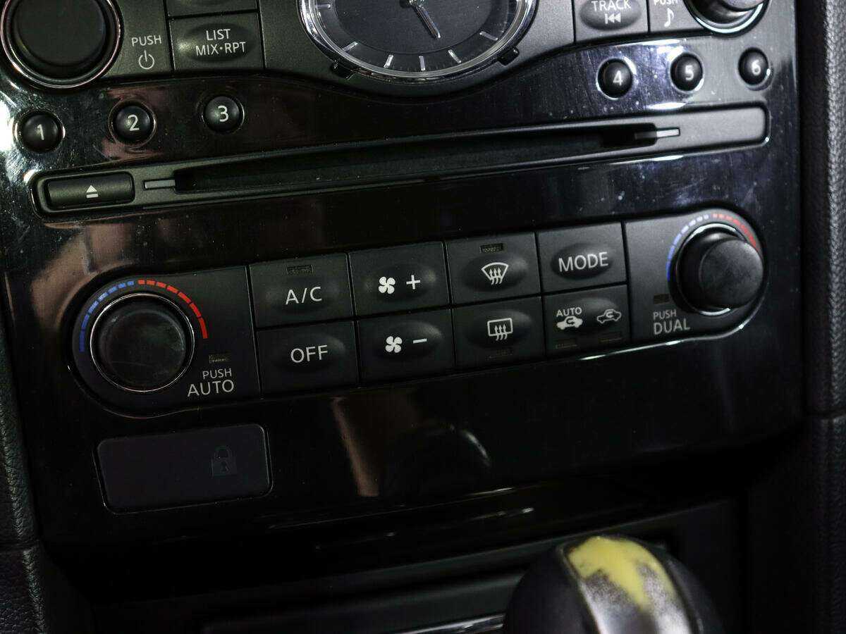 Купить Infiniti FX37, 2011, 197 306 км, фото №27