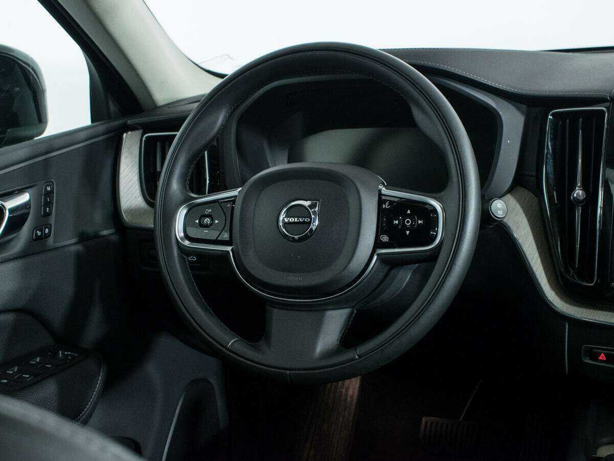 Купить Volvo XC60, 2019, 108 264 км, фото №12