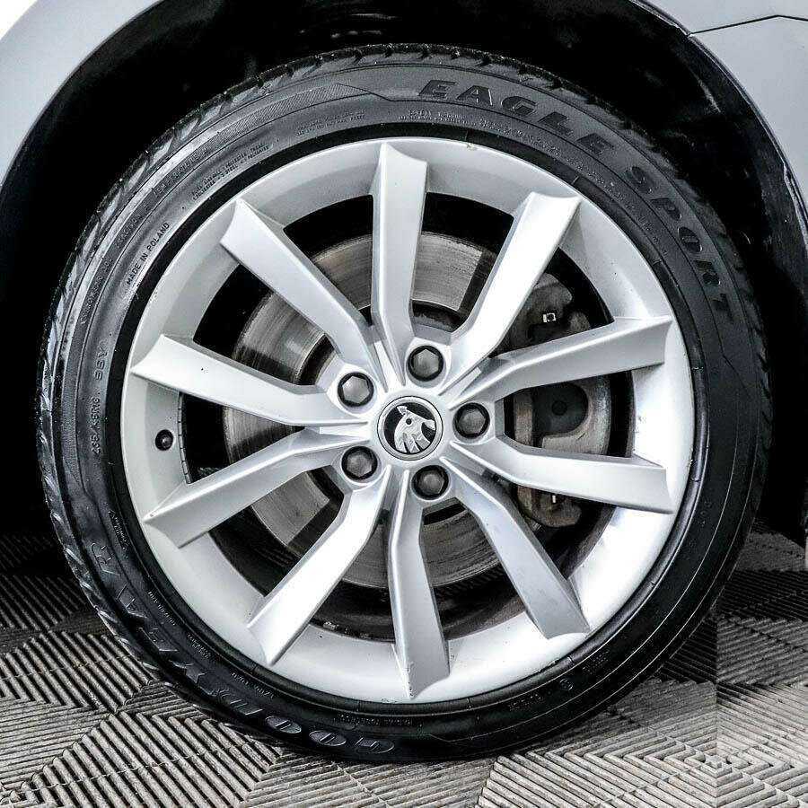 Купить Skoda Superb, 2019, 191 556 км, фото №20