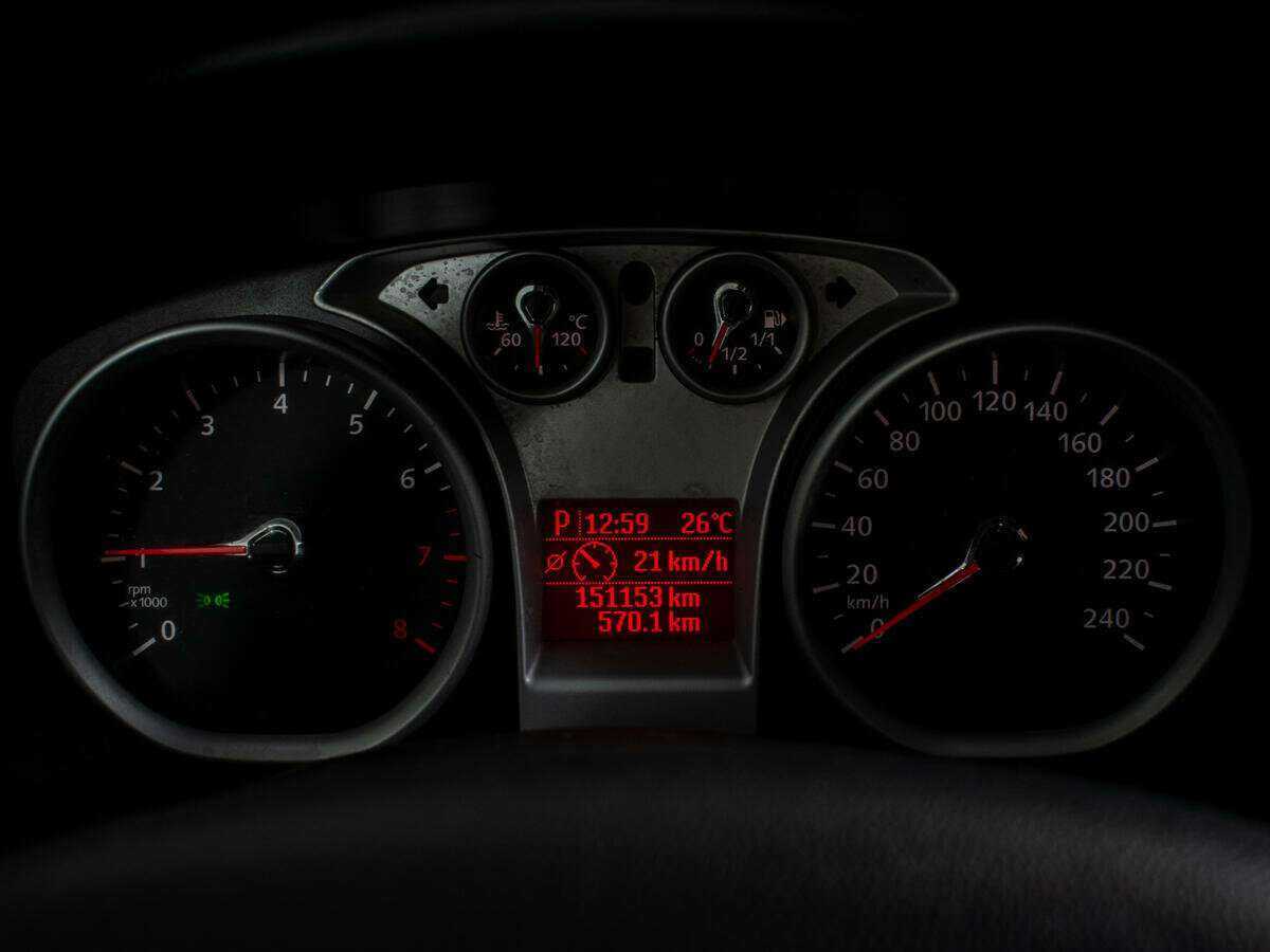 Купить Ford Focus, 2010, 151 149 км, фото №10