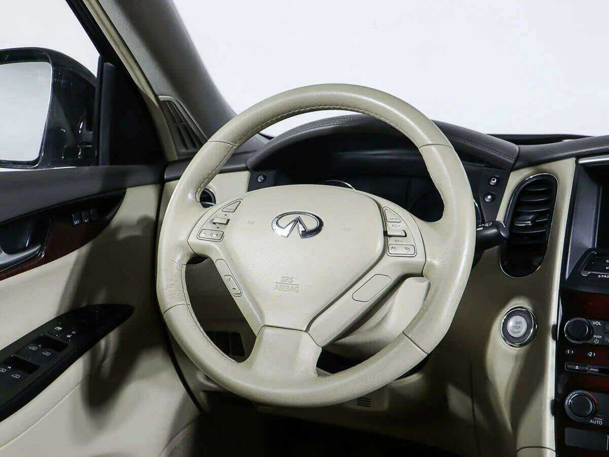 Купить Infiniti QX50, 2015, 90 091 км, фото №15