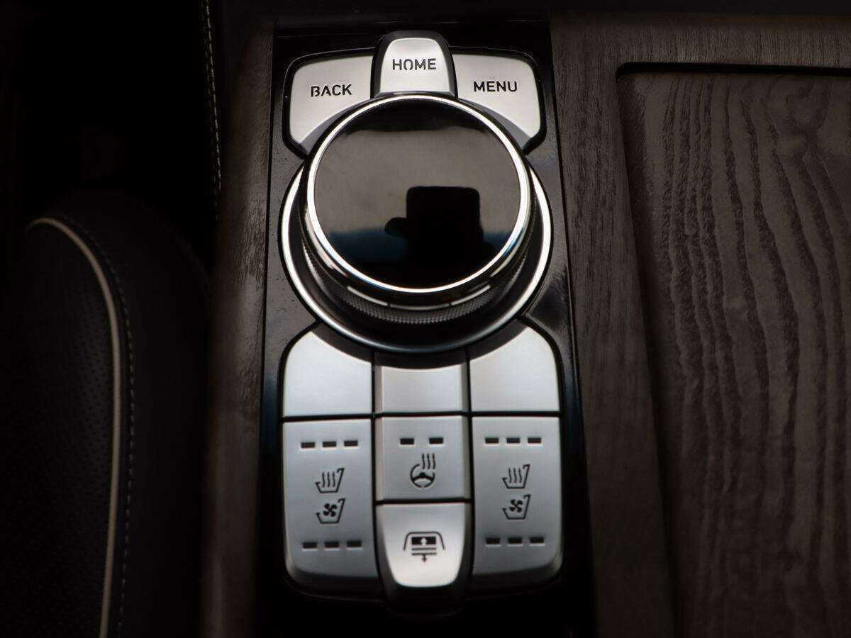 Купить Genesis G90, 2019, 102 129 км, фото №19