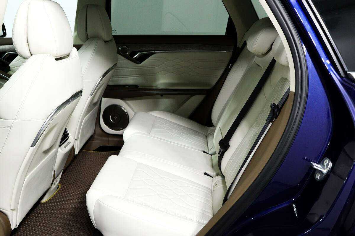 Купить Voyah Free EVR, 2022, 14 336 км, фото №12