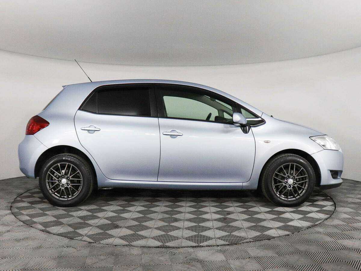Купить Toyota Auris, 2007, 259 213 км, фото №4