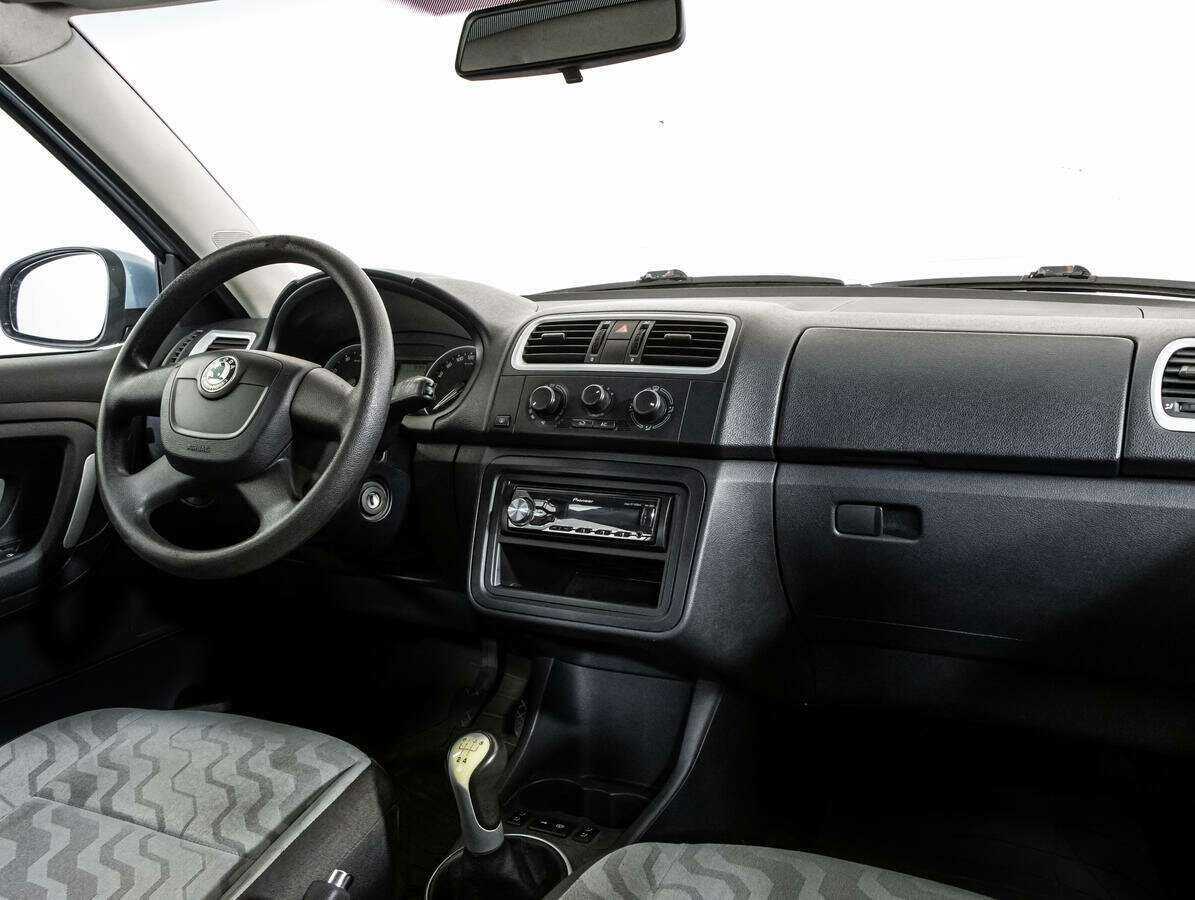 Купить Skoda Fabia, 2010, 104 256 км, фото №9