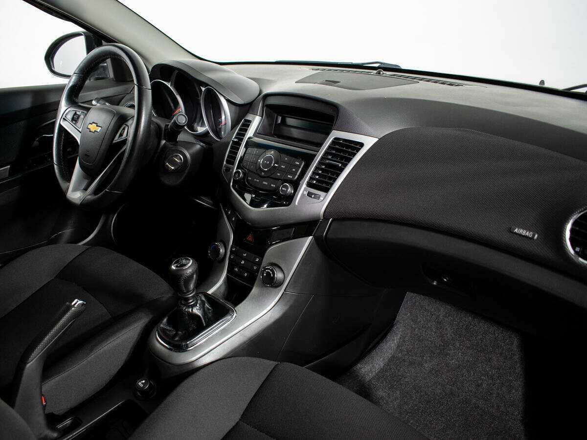 Купить Chevrolet Cruze, 2011, 36 000 км, фото №9