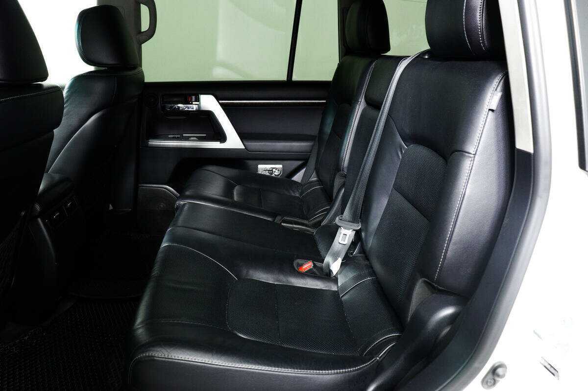 Купить Toyota Land Cruiser, 2013, 236 202 км, фото №10