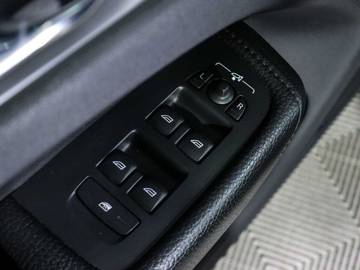 Купить Volvo XC60, 2019, 127 500 км, фото №17