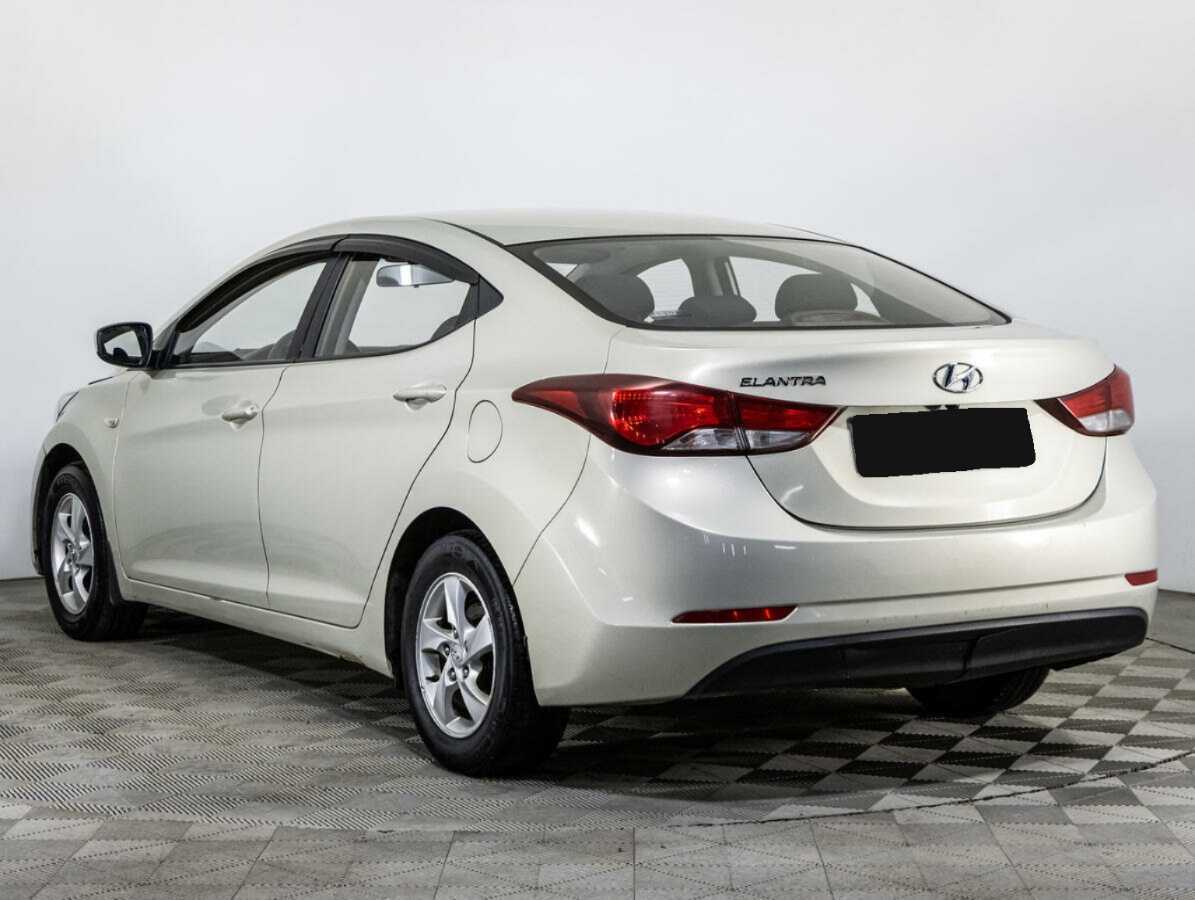 Купить Hyundai Elantra, 2015, 126 625 км, фото №7