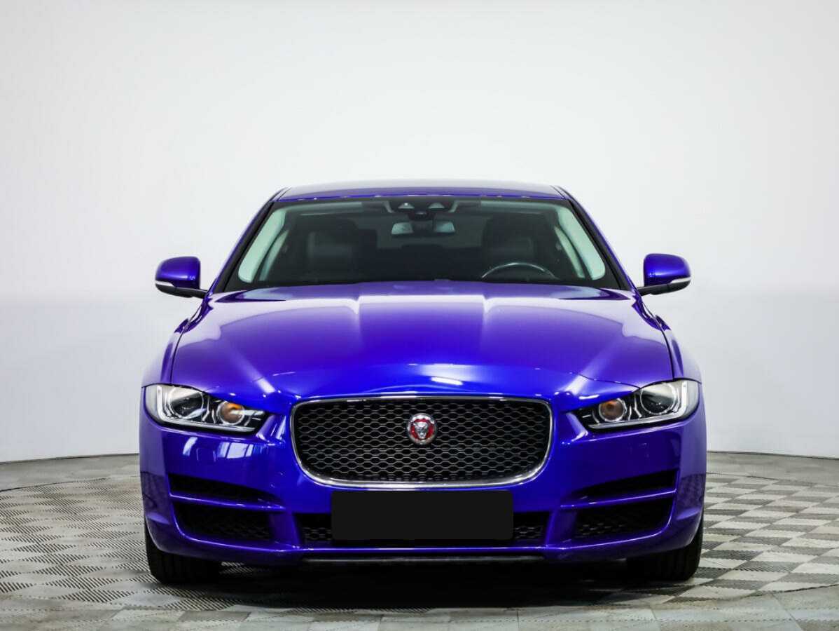 Jaguar XE