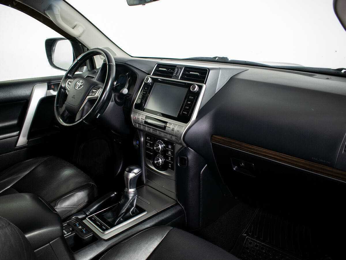 Купить Toyota Land Cruiser Prado, 2018, 96 735 км, фото №8