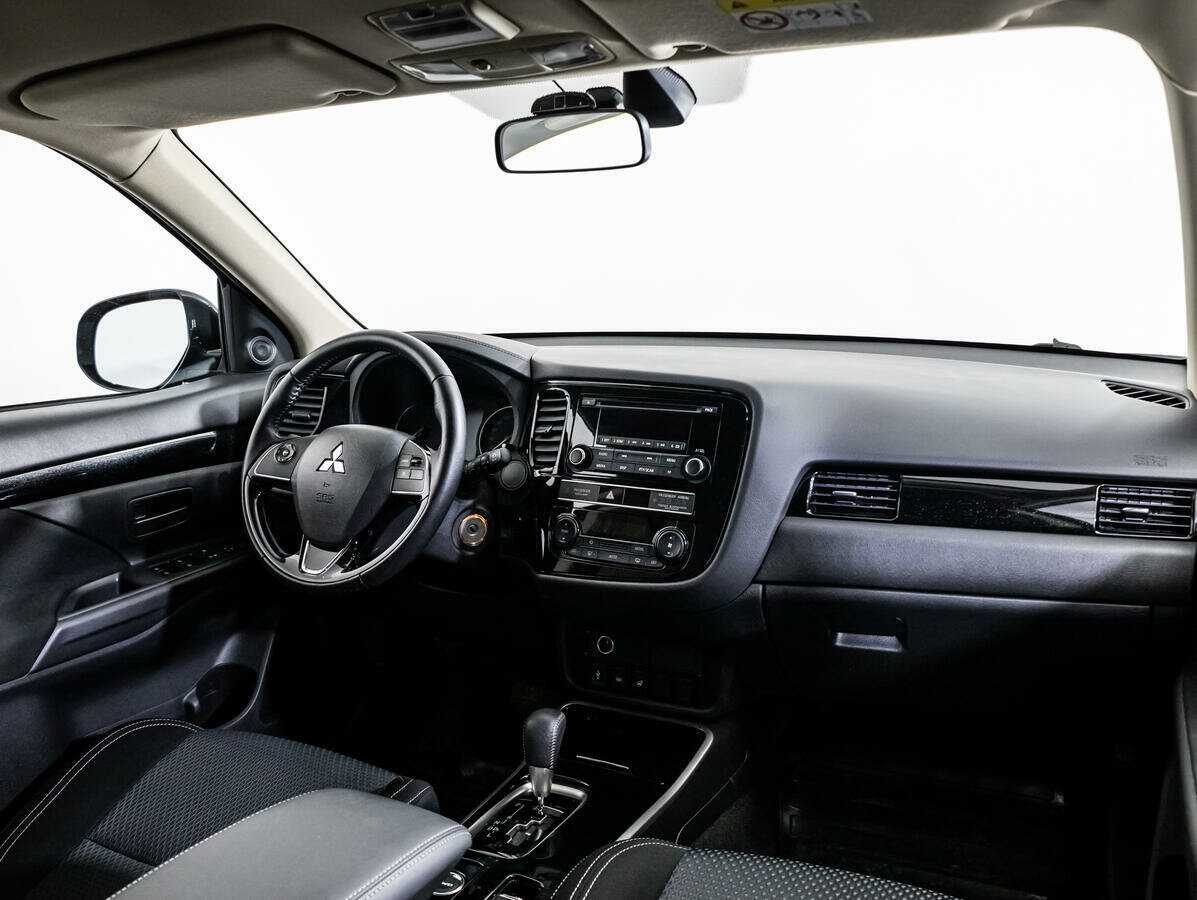 Купить Mitsubishi Outlander, 2019, 32 250 км, фото №7