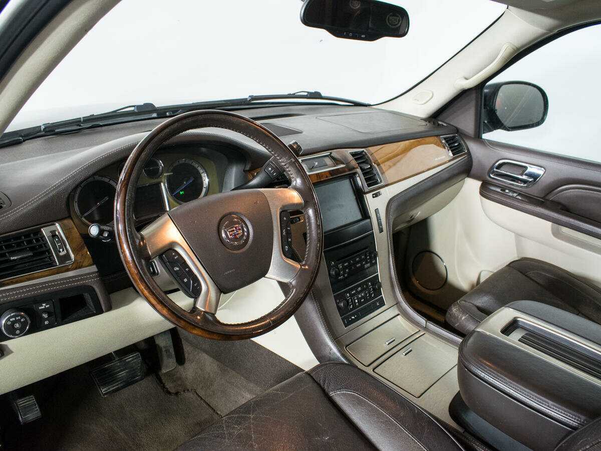 Купить Cadillac Escalade, 2011, 270 000 км, фото №12