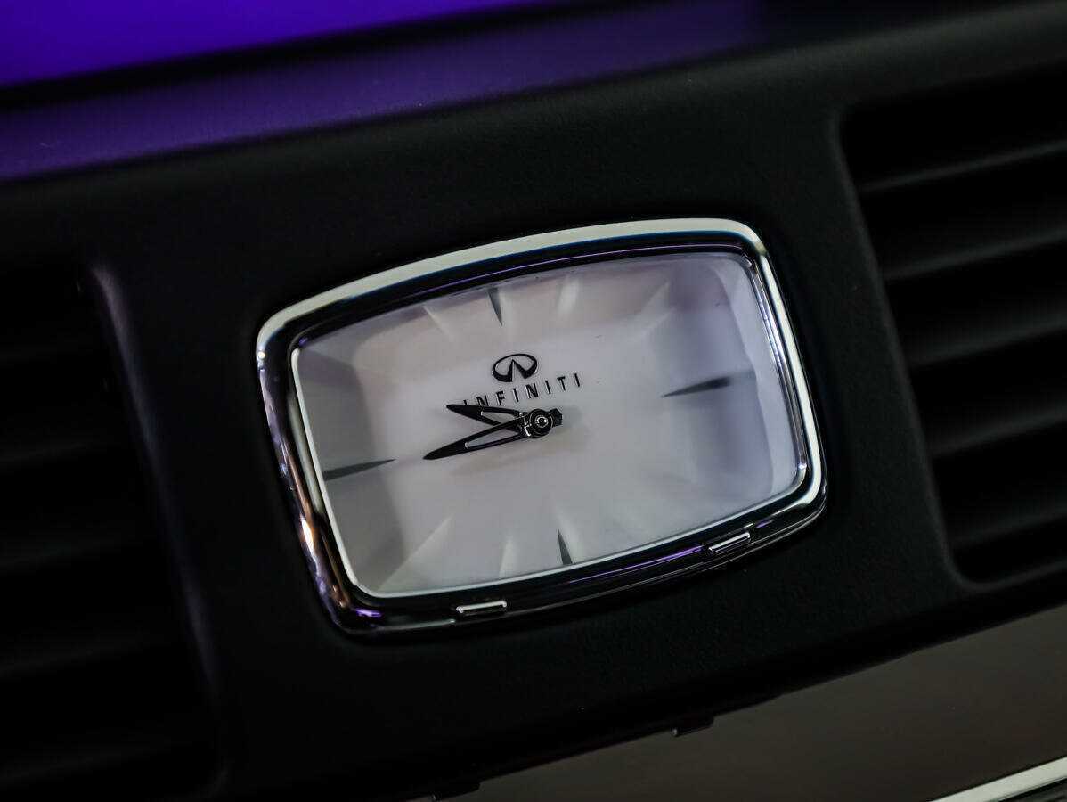 Купить Infiniti M25, 2012, 125 305 км, фото №20