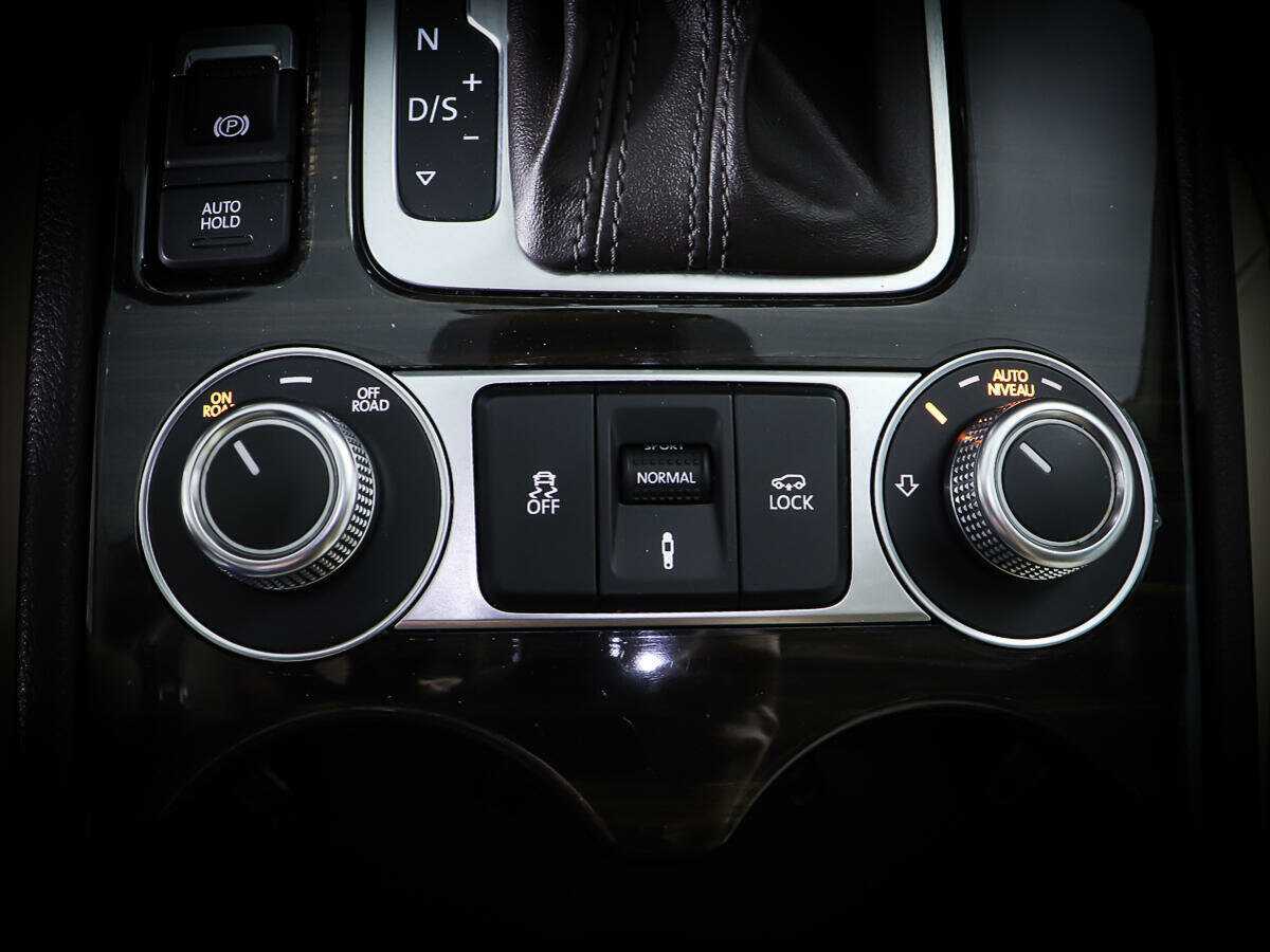 Купить Volkswagen Touareg, 2014, 148 942 км, фото №20