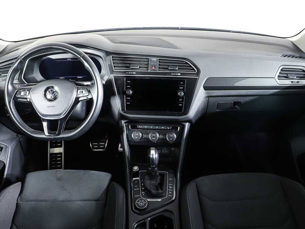 Купить Volkswagen Tiguan, 2018, 45 214 км, фото №11