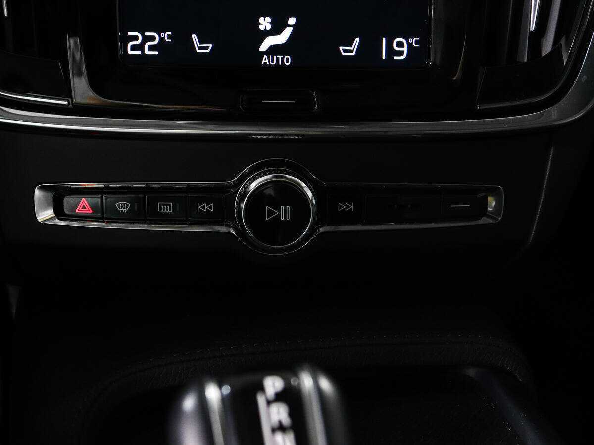 Купить Volvo V90 Cross Country, 2018, 110 693 км, фото №16