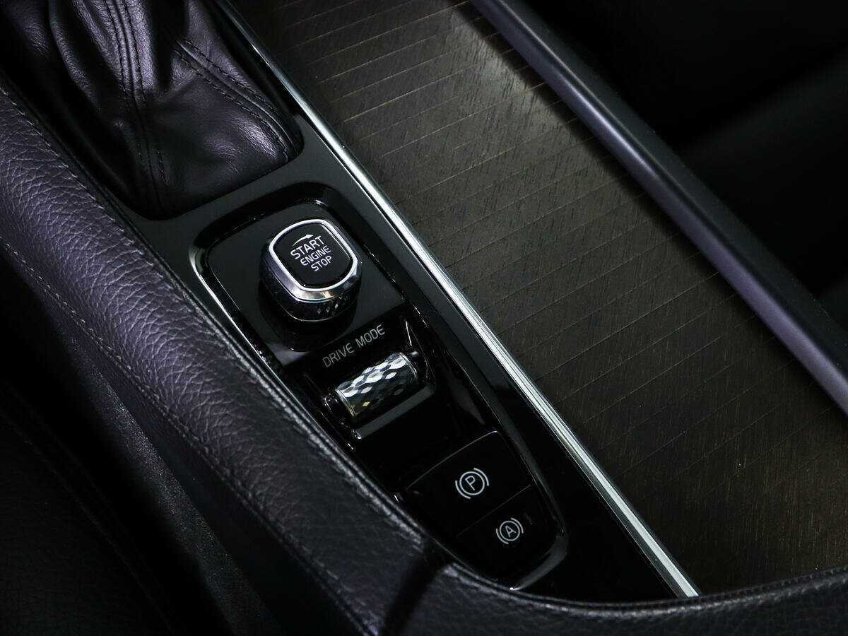 Купить Volvo V90 Cross Country, 2018, 110 693 км, фото №17