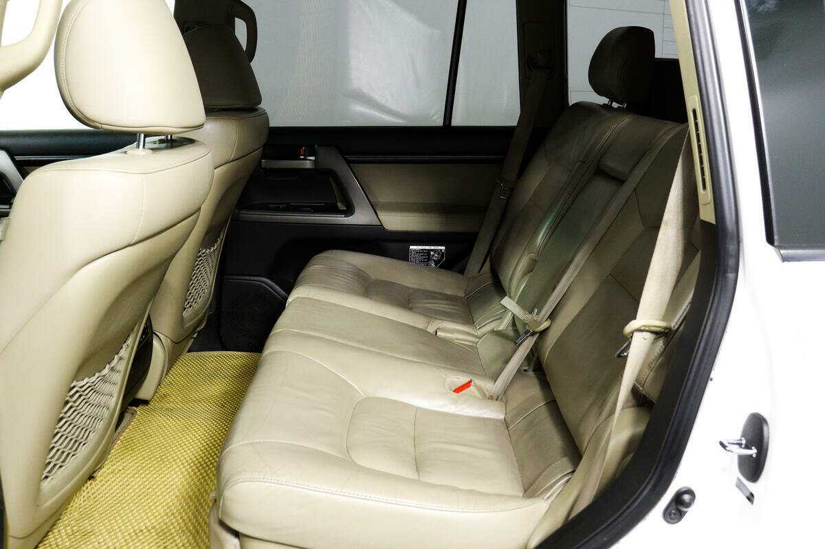 Купить Toyota Land Cruiser, 2011, 289 971 км, фото №12