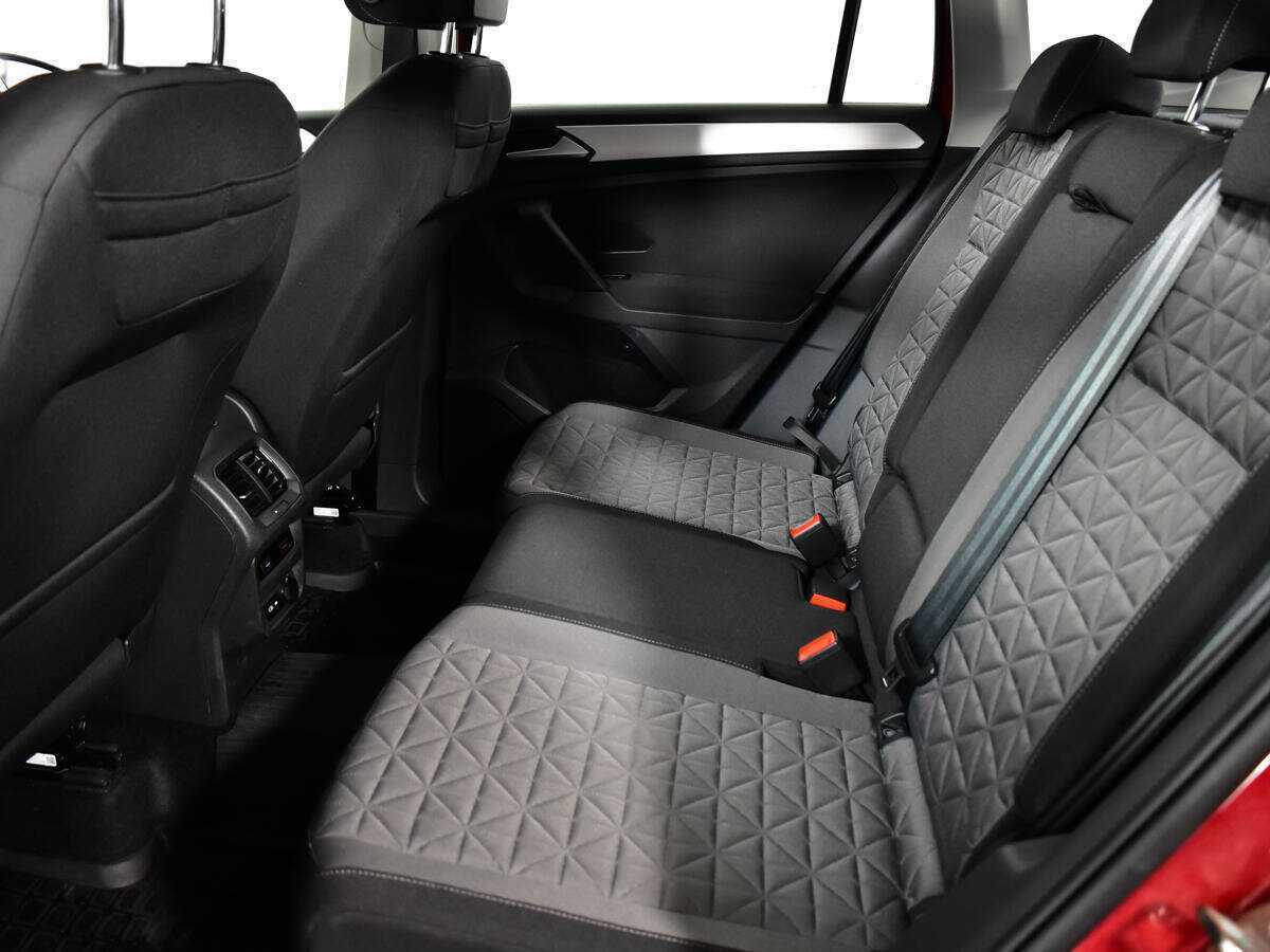 Купить Volkswagen Tiguan, 2021, 39 543 км, фото №10