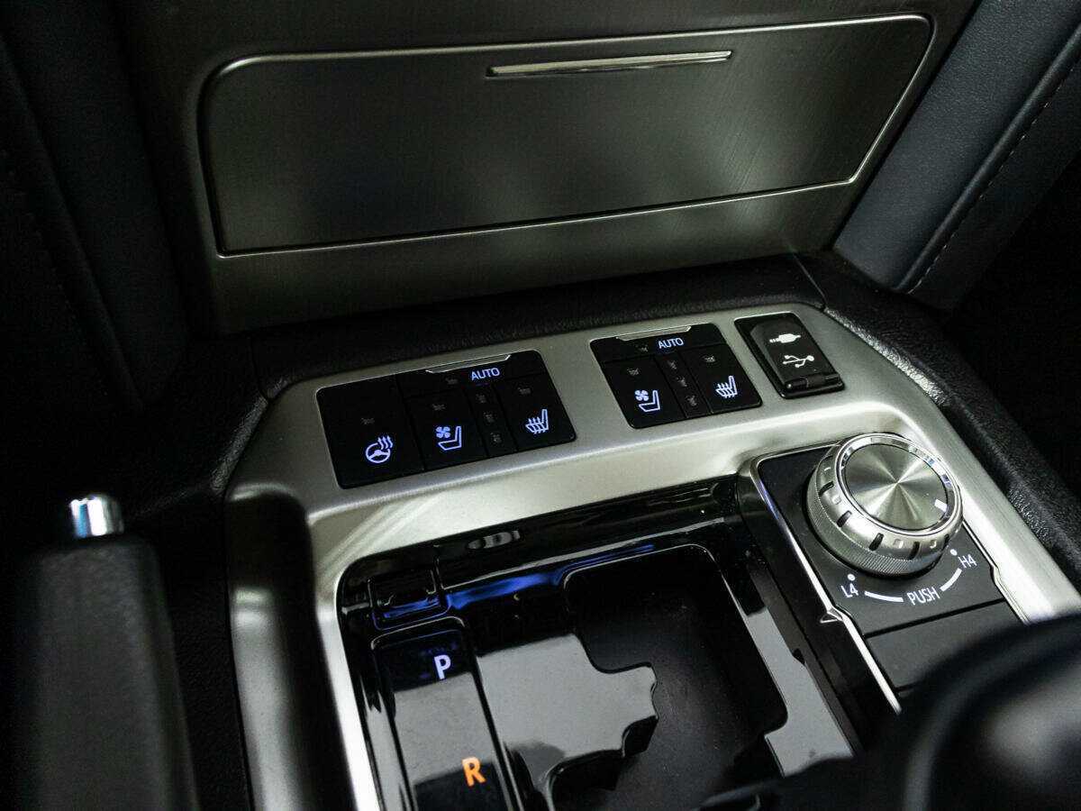 Купить Toyota Land Cruiser, 2016, 127 500 км, фото №22