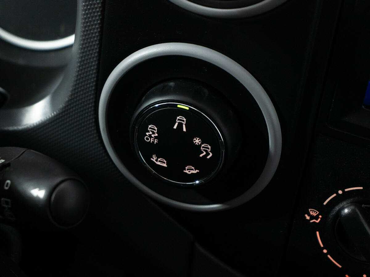 Купить Peugeot Partner Crossway, 2021, 58 181 км, фото №15