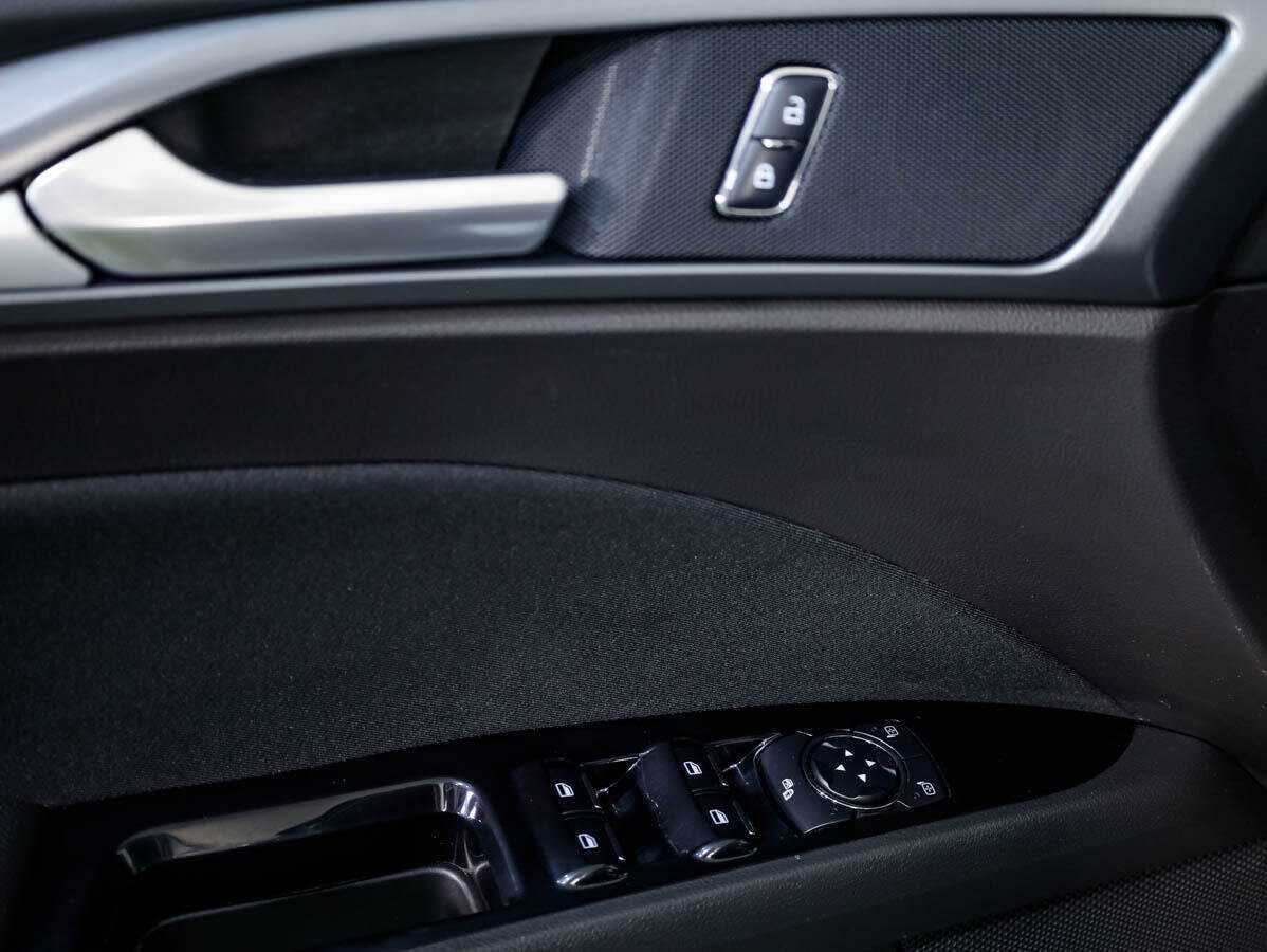 Купить Ford Mondeo, 2017, 164 103 км, фото №13