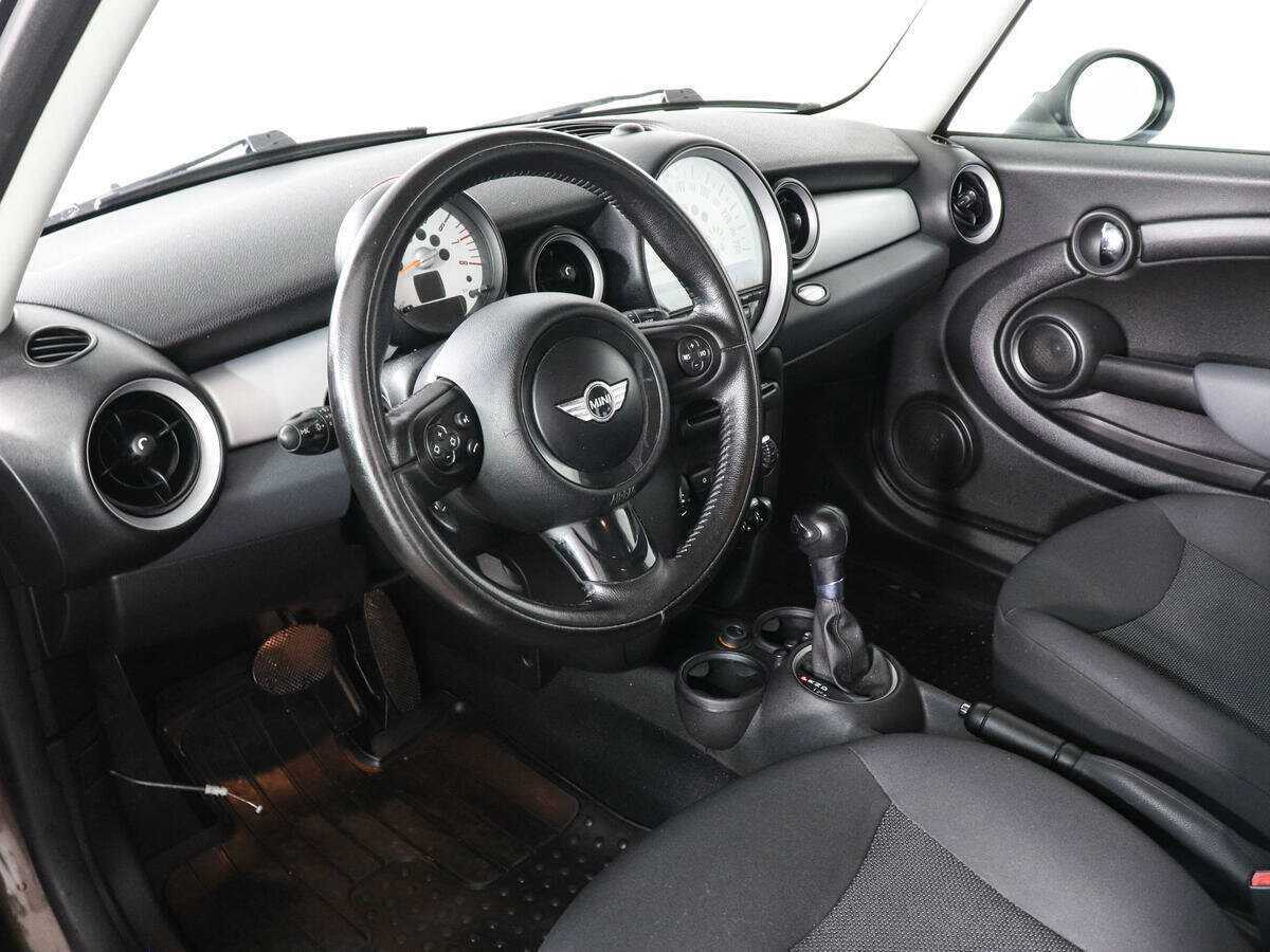 Купить Mini Hatch One, 2012, 123 500 км, фото №9