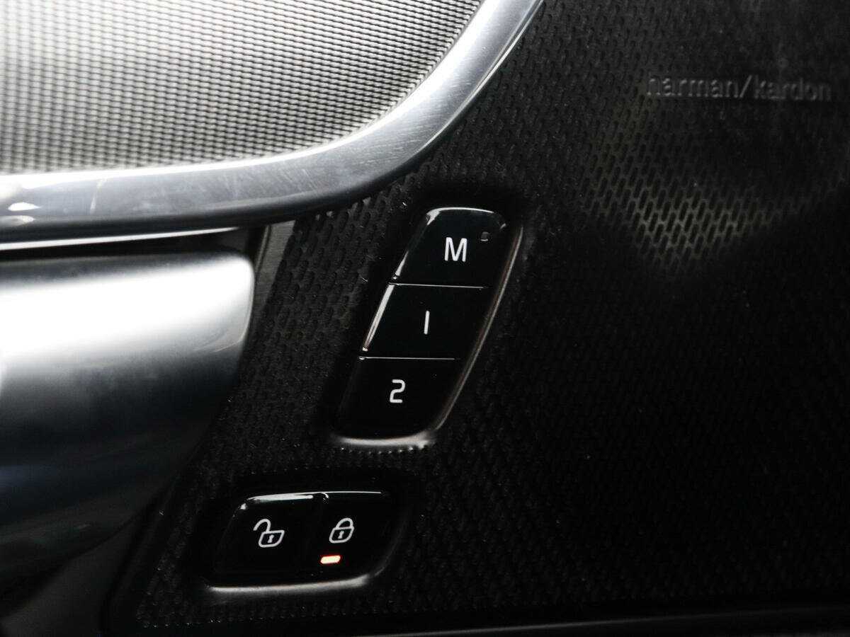 Купить Volvo S90, 2020, 76 844 км, фото №16