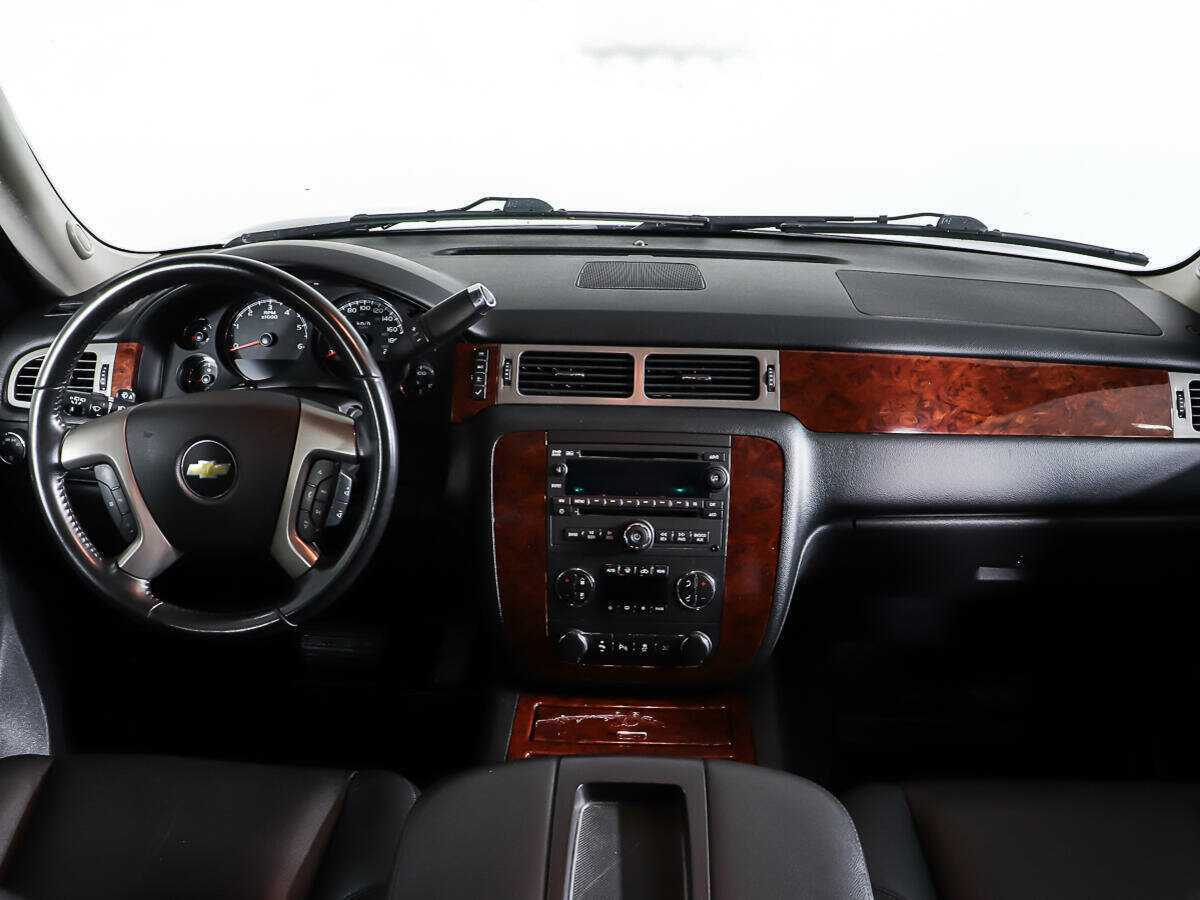 Купить Chevrolet Tahoe 6AT, 2012, 165 000 км, фото №11