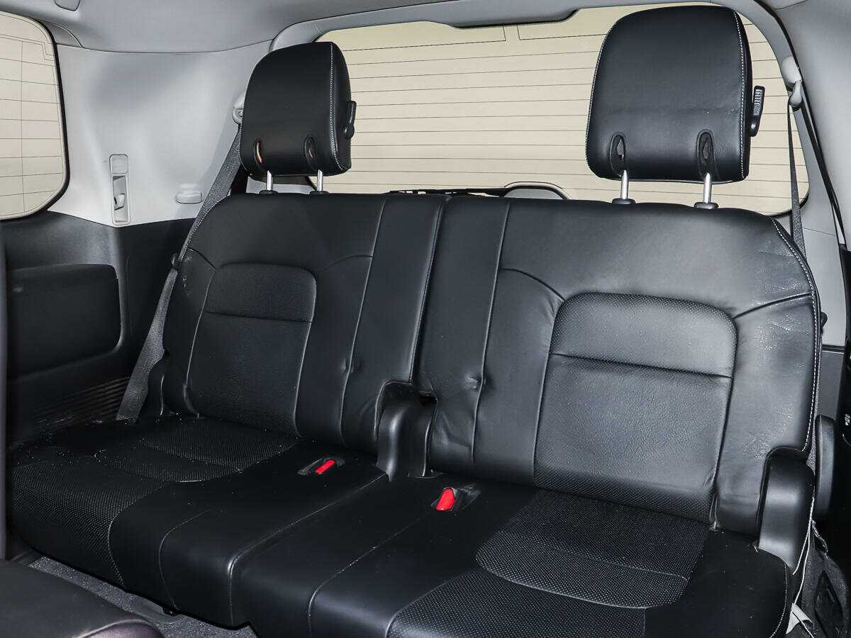 Купить Toyota Land Cruiser, 2012, 161 100 км, фото №11