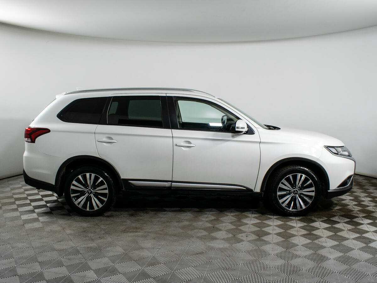 Купить Mitsubishi Outlander, 2020, 97 562 км, фото №4