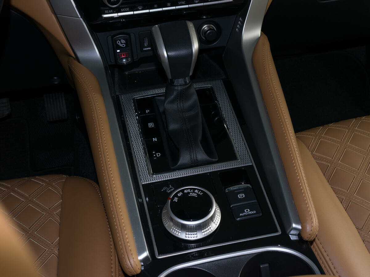 Купить Mitsubishi Montero Sport, 2022, 22 651 км, фото №11