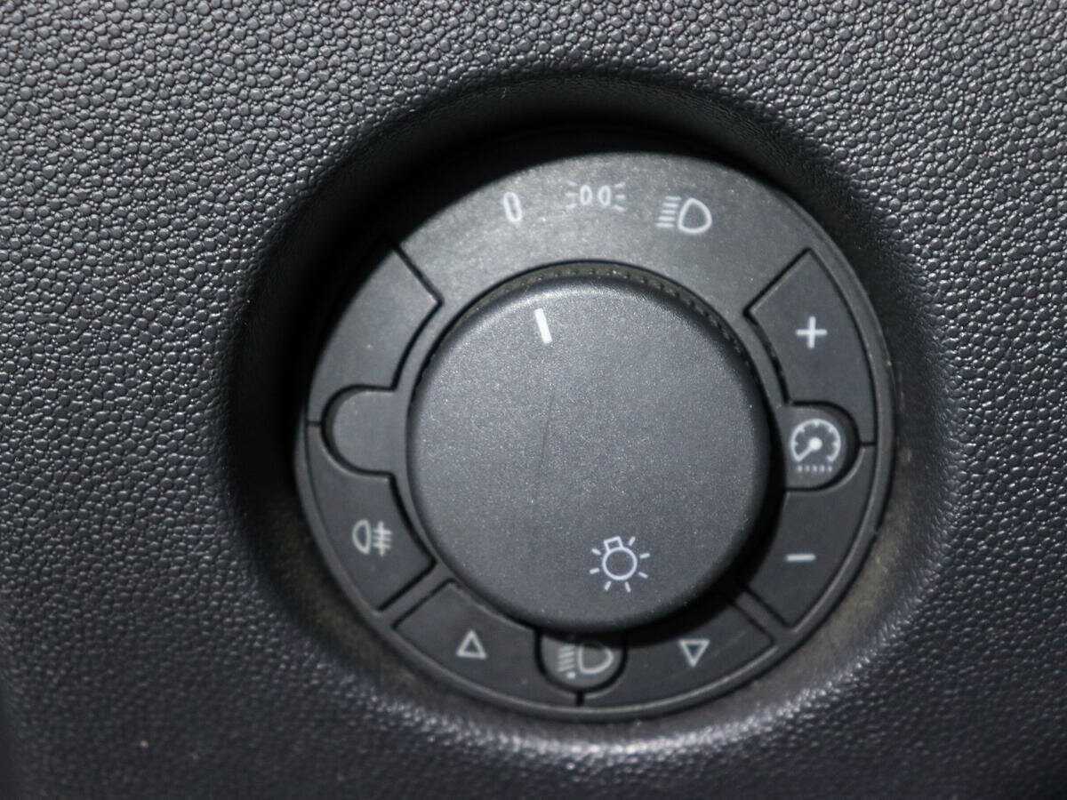 Купить Opel Corsa, 2009, 228 189 км, фото №12