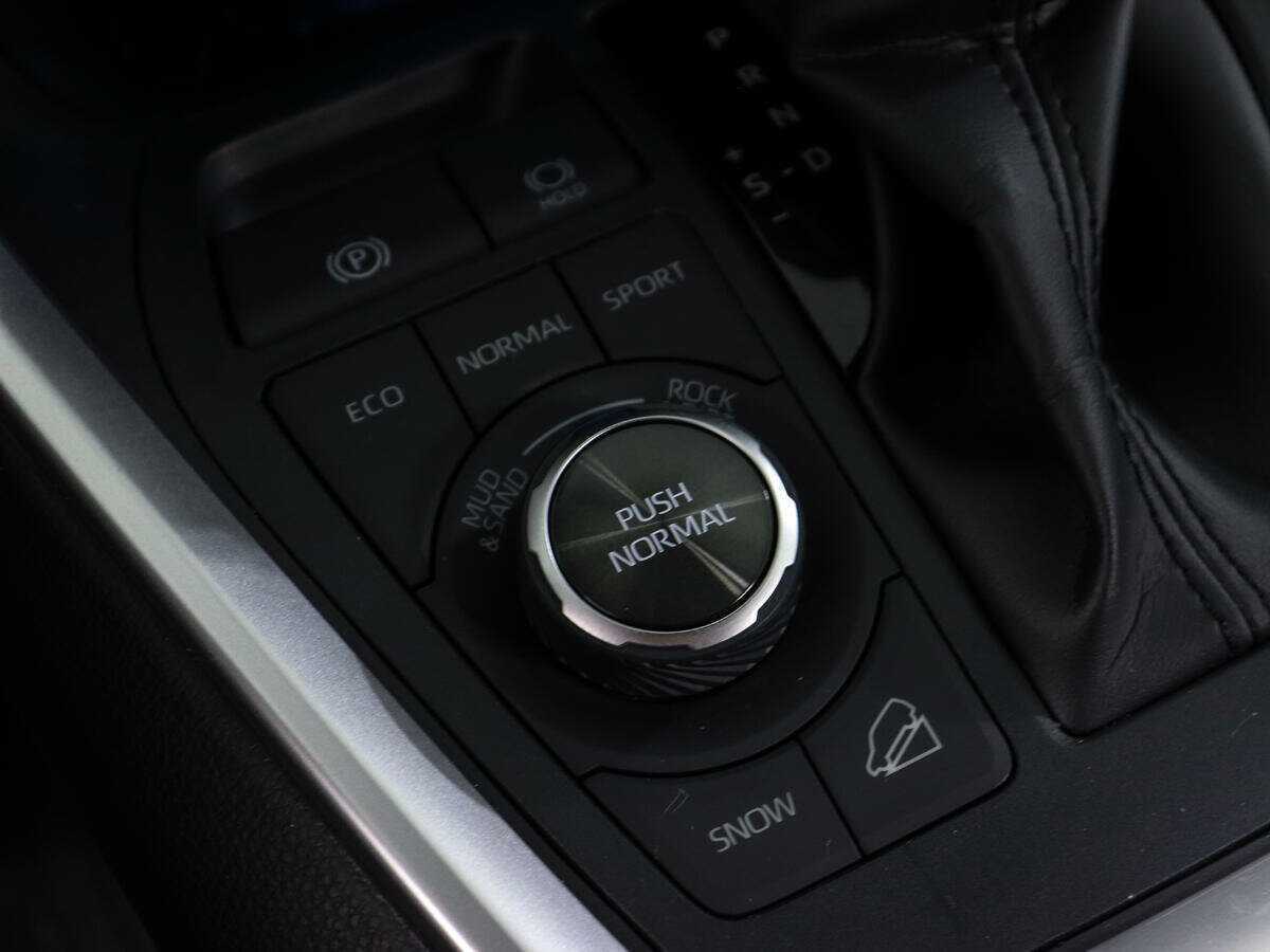 Купить Toyota RAV4, 2020, 72 800 км, фото №23