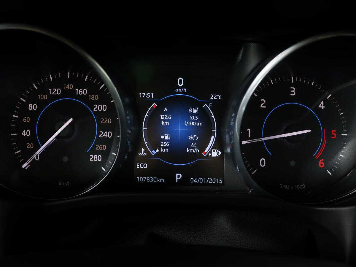 Купить Jaguar F-Pace, 2016, 107 829 км, фото №9