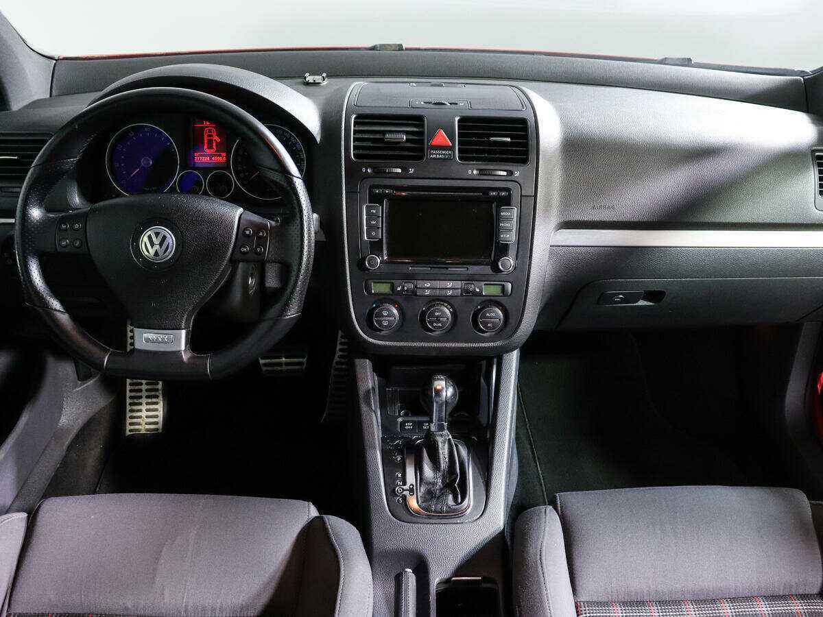 Купить Volkswagen Golf GTI, 2008, 217 225 км, фото №10