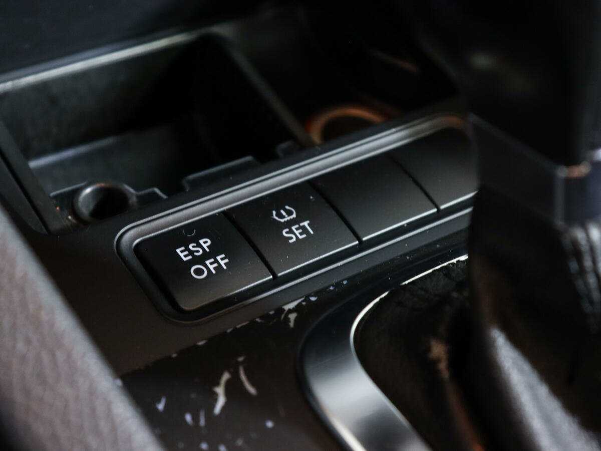 Купить Volkswagen Golf GTI, 2008, 217 225 км, фото №15