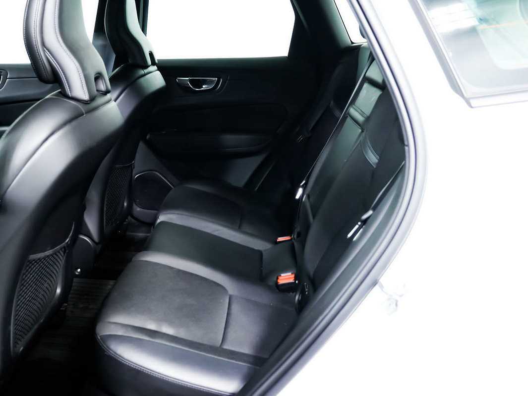 Купить Volvo XC60, 2019, 35 080 км, фото №12