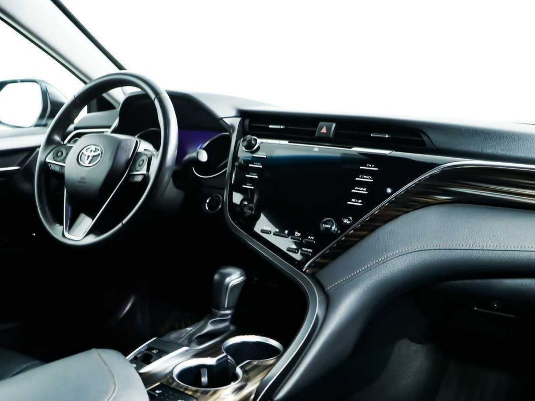 Купить Toyota Camry, 2018, 94 190 км, фото №9