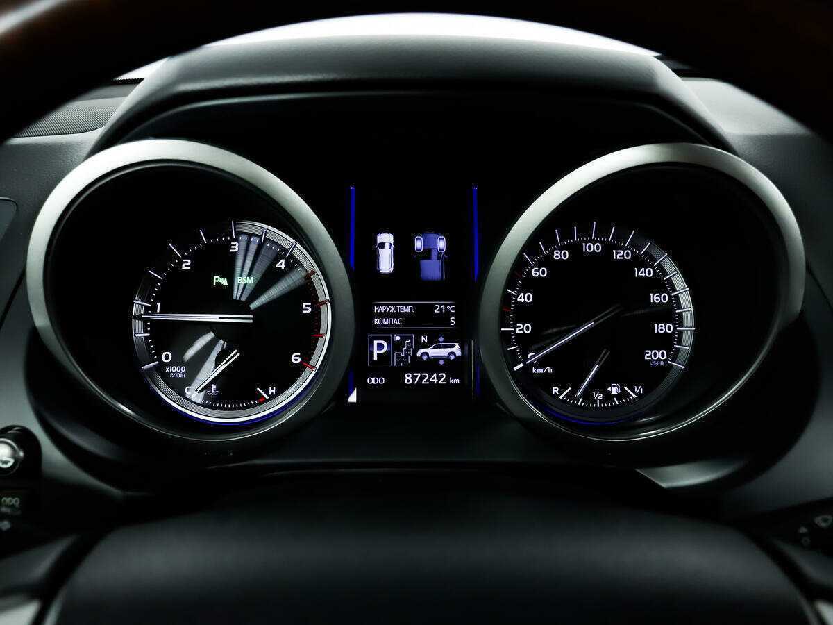 Купить Toyota Land Cruiser Prado, 2013, 87 300 км, фото №10