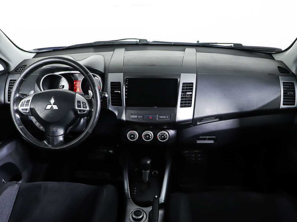 Купить Mitsubishi Outlander, 2008, 236 274 км, фото №13