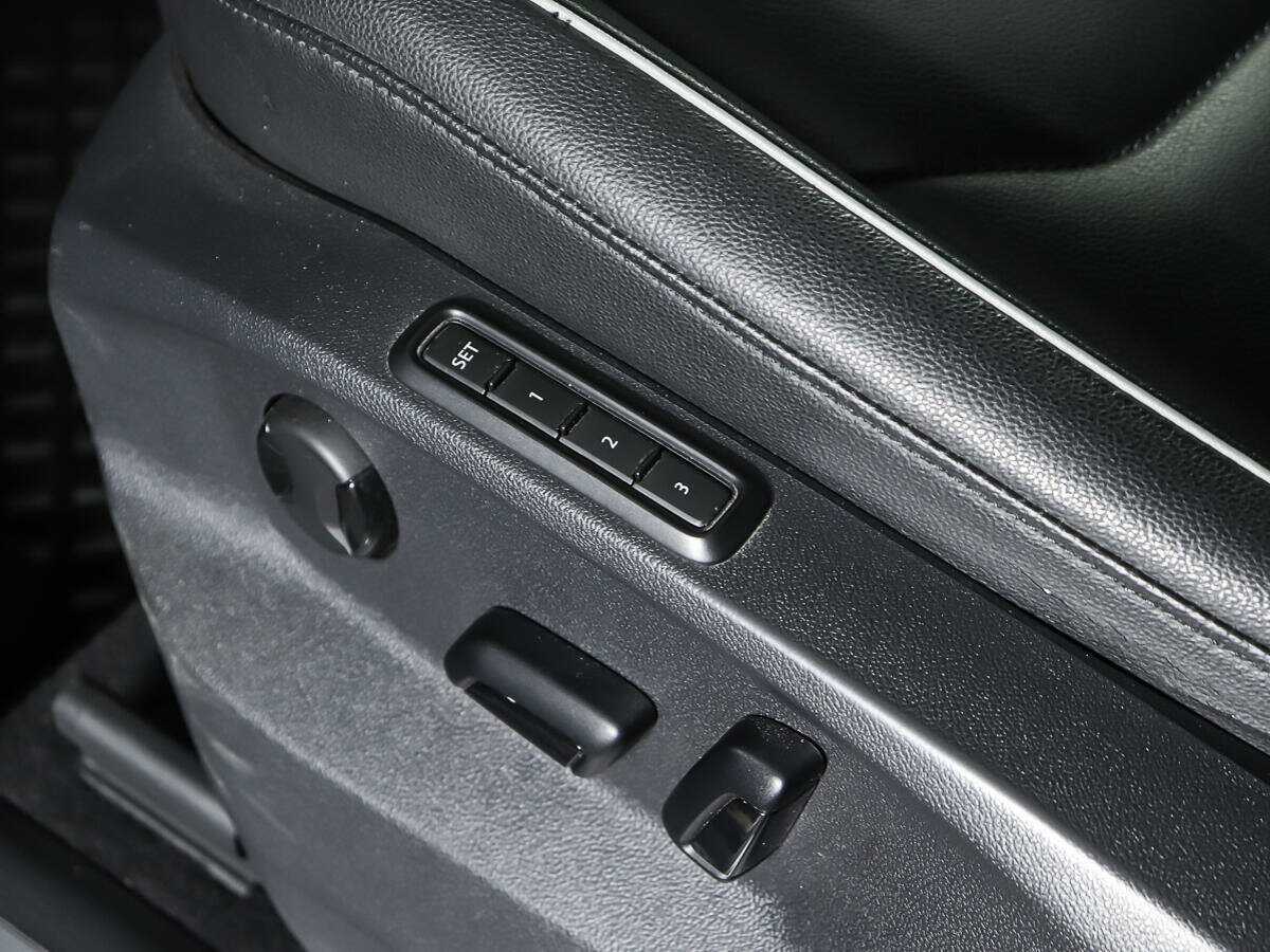 Купить Volkswagen Tiguan, 2017, 128 366 км, фото №19