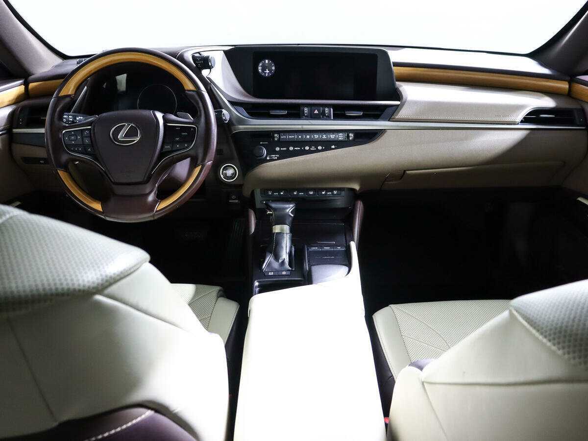 Купить Lexus ES 250, 2018, 153 456 км, фото №12